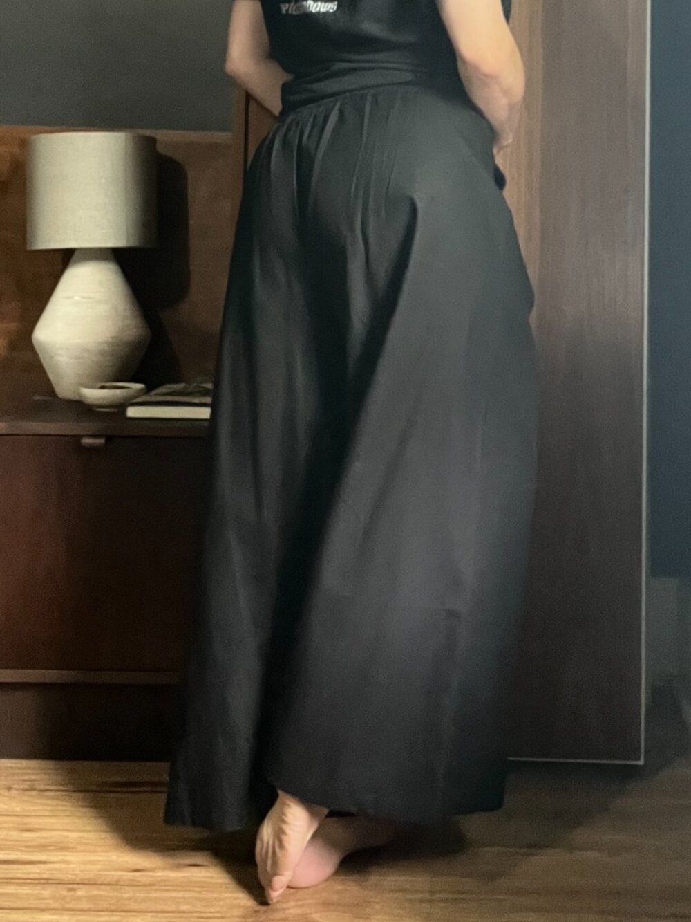 Super wide leg black trousers size M Like new.